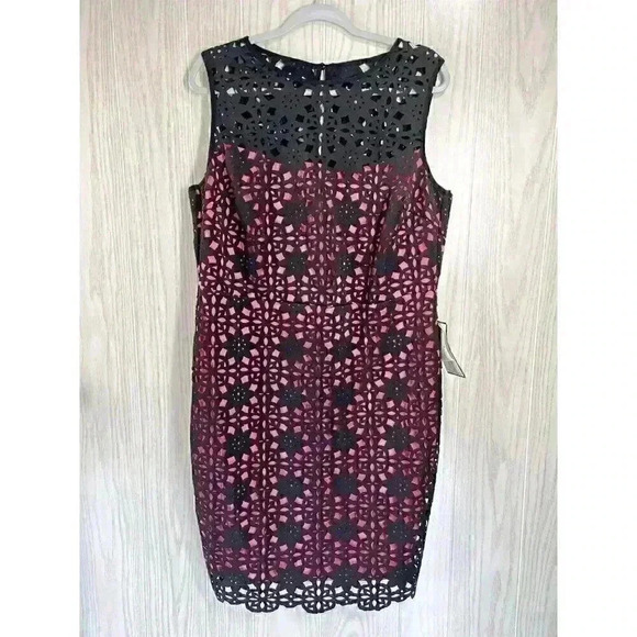Bee Darlin Sz 16/17 Laser Cutout Mini Dress Neon Pink Black Lace Sleeveless NEW - Picture 2 of 8